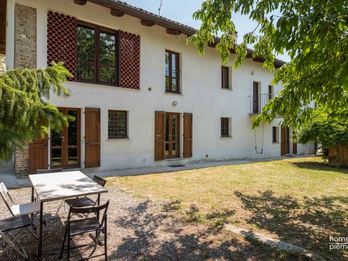 Casa con 6 locali in vendita in Frazione San Vito, San Vito, Calamandrana
