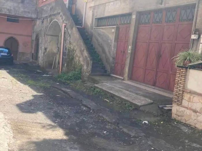 Casa monolocale in vendita in Via Regina Margherita, Fiumefreddo di Sicilia