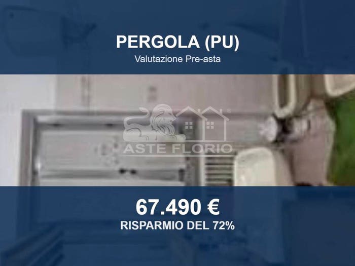 Appartamento con 6 locali in vendita in Via Antonio Gramsci, Centro, Pergola