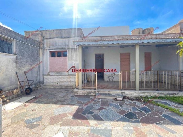 Casa con 6 locali in vendita in Strada Marsala, Rilievo, Misiliscemi