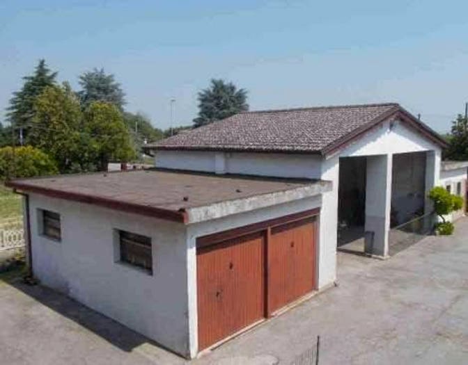 Casa con 5 locali in vendita in Via Mure, Agna