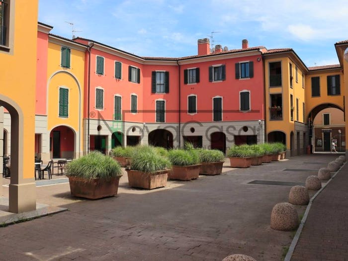 Appartamento quadrilocale in vendita in Piazza Giuseppe Novello, Centro, Codogno