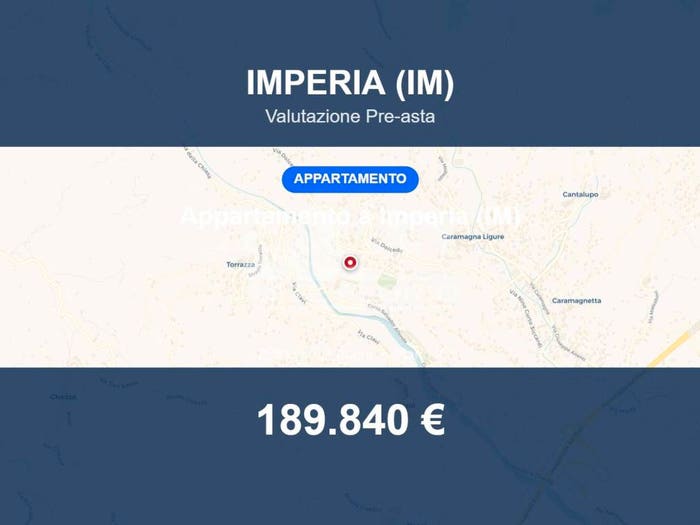 Appartamento quadrilocale in vendita in Via Felice Cascione, Porto Maurizio, Imperia