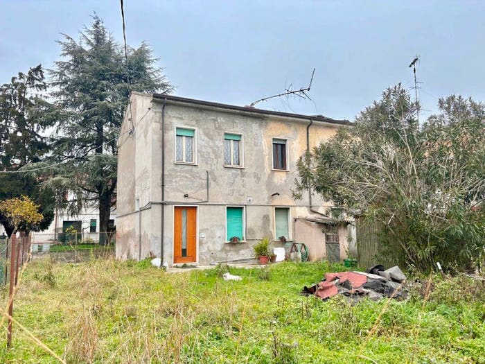 Casa con 6 locali in vendita in Via San Rocco, Pellegrina, Isola della Scala