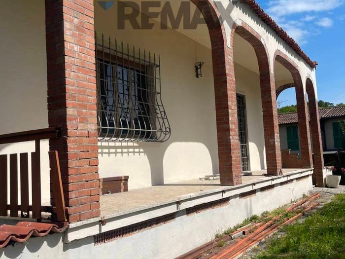Casa con 6 locali in vendita in Massa Macinaia San Leonardo, Capannori