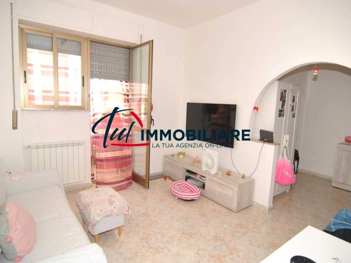 Appartamento con 5 locali in vendita in Via Emilia, Coteto, Livorno