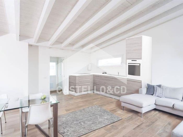 Casa trilocale in vendita in via dei calappini, Moniga del Garda