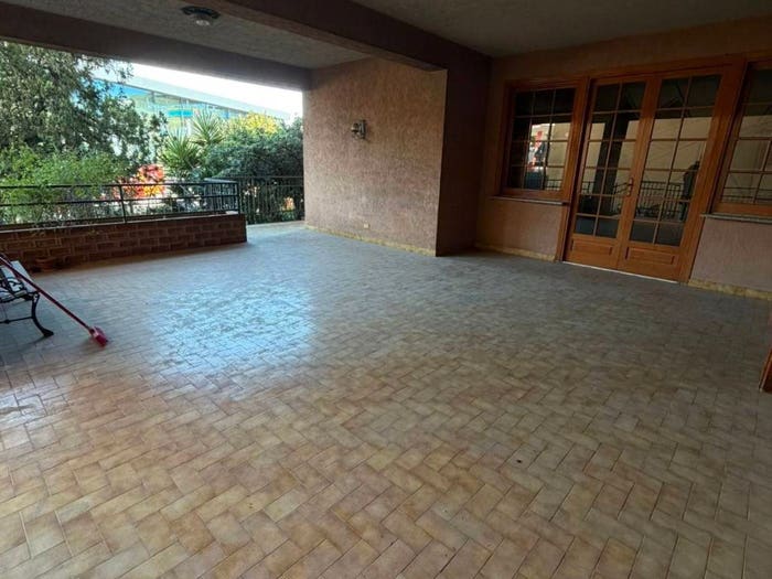 Appartamento con 5 locali in vendita in Via Dottor Filippo Buttitta, Centro, Bagheria
