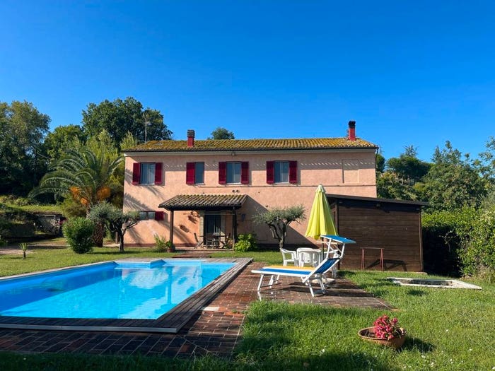 Appartamento con 6 locali in vendita in Contrada Colli Asola snc, Morrovalle