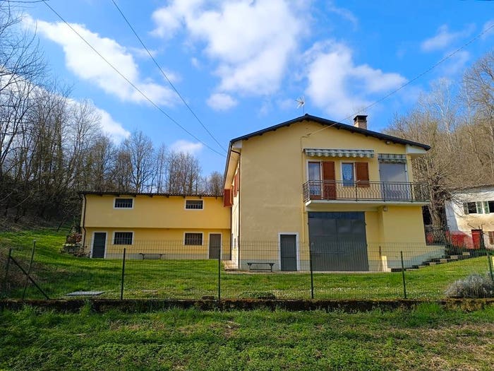 Casa quadrilocale in vendita in Località Valoppina, Frinco