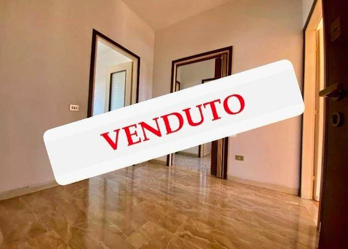 Appartamento trilocale in vendita in Via Francesco Baracca, Abbiategrasso