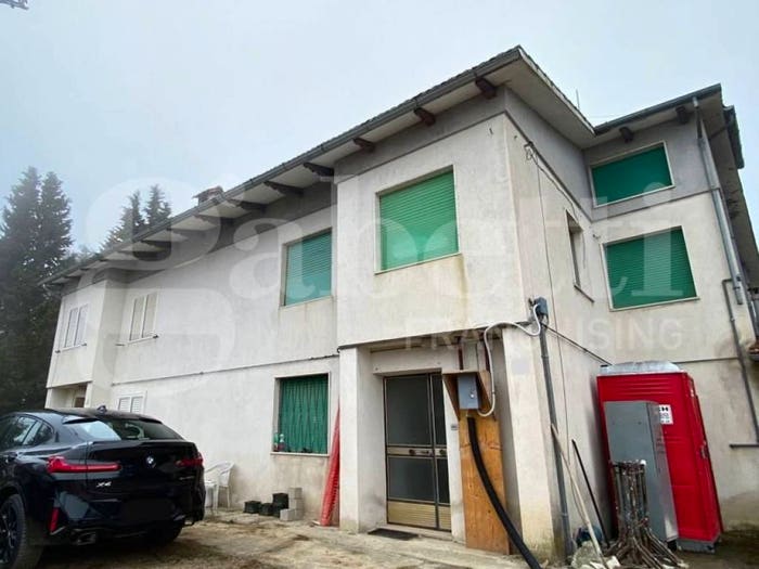Casa con 6 locali in vendita in Contrada Portone, Penna San Giovanni