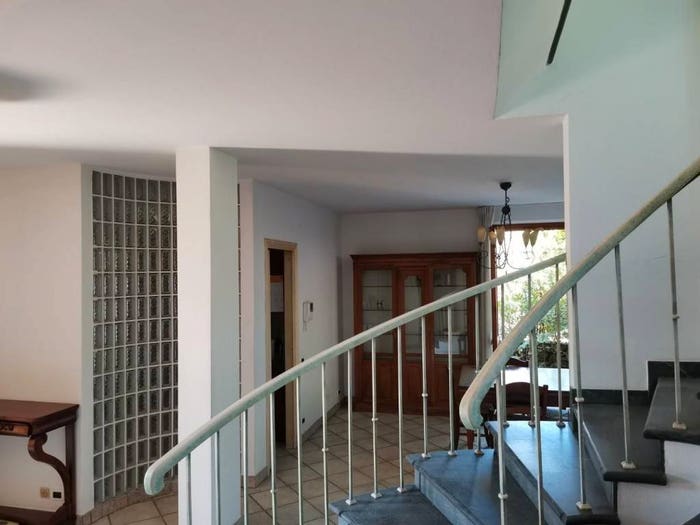 Casa quadrilocale in vendita in Strada Vicinale Caterozzoli, Centro, Poggibonsi