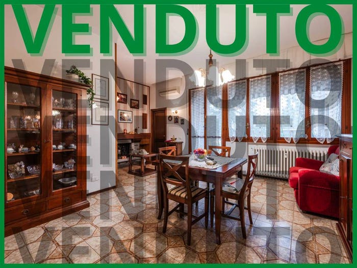 Appartamento con 6 locali in vendita in Via Giorgio Amendola, Centro, Castenaso