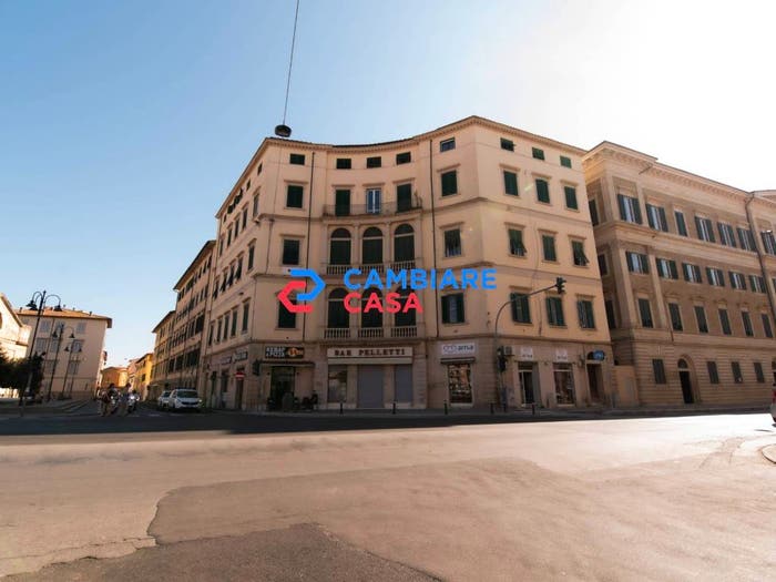 Appartamento bilocale in vendita in Via de Larderel, Cisternone, Livorno