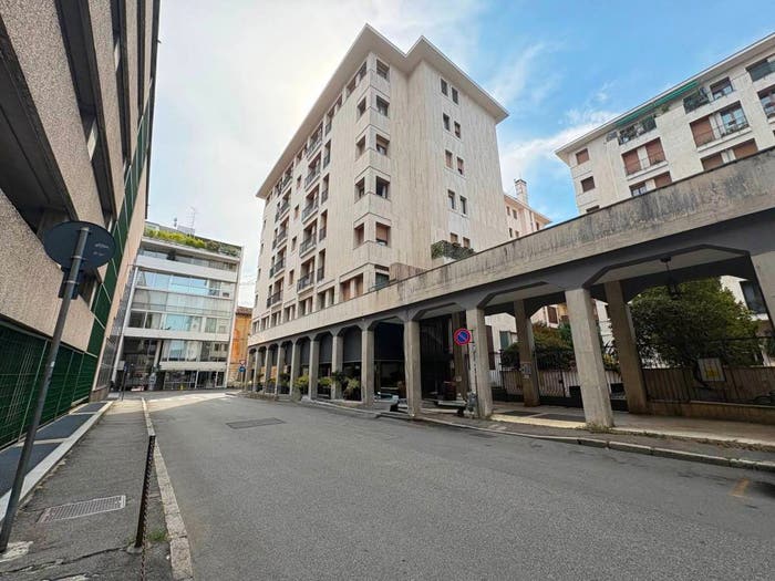 Appartamento trilocale in vendita in Piazzale Europa, Centro, Gallarate