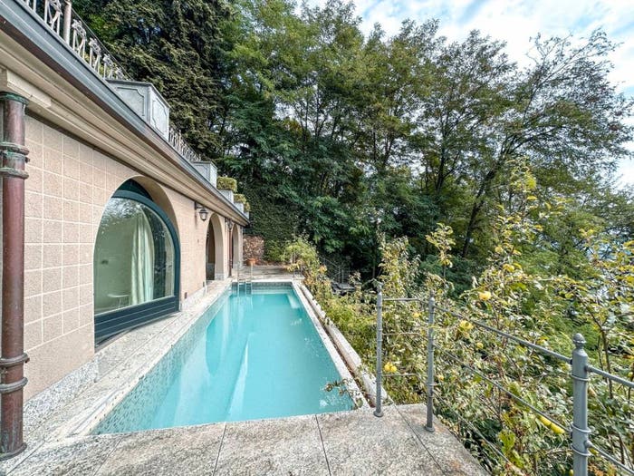 Casa con 6 locali in vendita in via ing mario saini, Centro, Meina