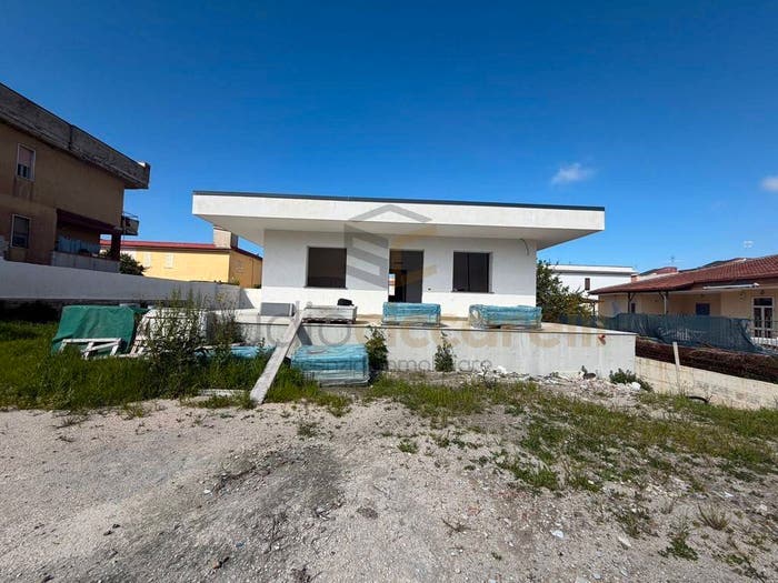 Casa quadrilocale in vendita in Via Lago Patria, Lago Patria, Giugliano in Campania