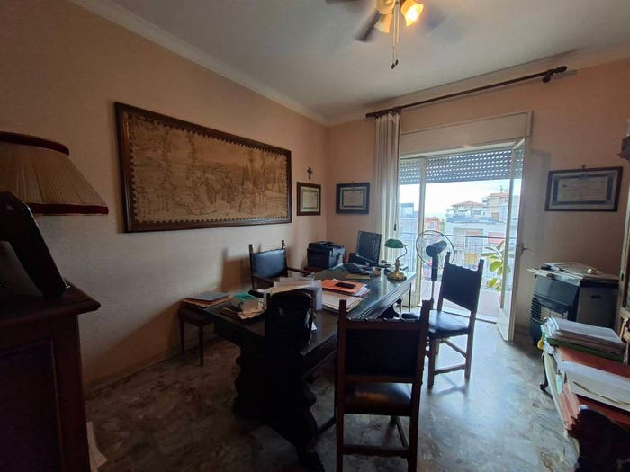 Appartamento quadrilocale in vendita in Via Renato Fucini, Picanello, Catania
