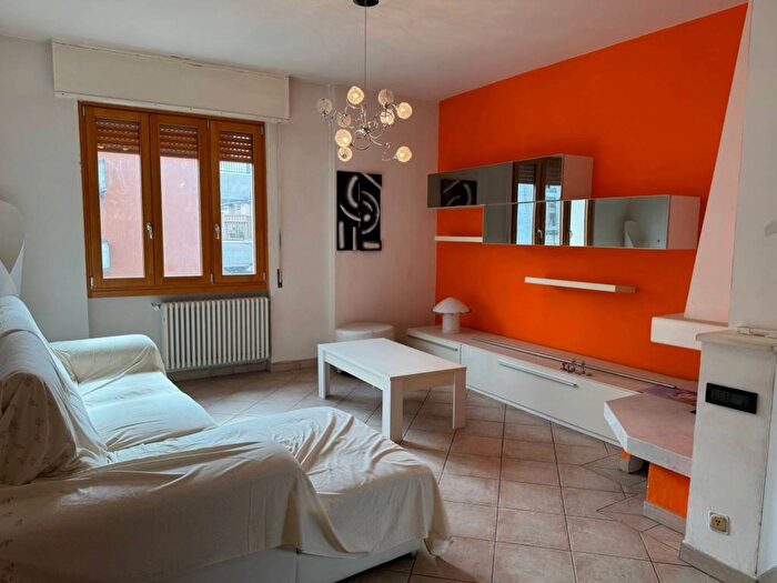 Appartamento con 5 locali in vendita in San Paolo, Prato