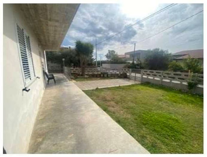 Appartamento quadrilocale in vendita in Str Giardino Giardino PE Itali, Città Sant'Angelo