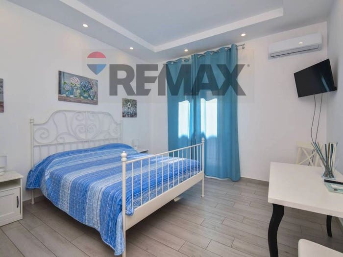 Appartamento trilocale in vendita in Via Reitano, Centro Storico, Catania