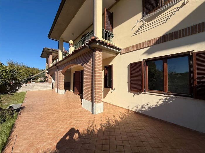 Appartamento bilocale in vendita in Località Palazzetta, Pucciarelli, Castiglione del Lago