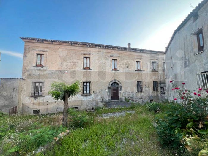Appartamento con 6 locali in vendita in VIA TOSCANO, Centro, Fiumefreddo Bruzio