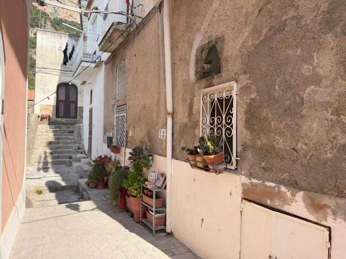 Appartamento bilocale in vendita in Positano