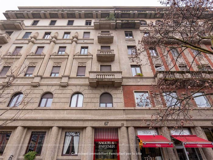 Appartamento trilocale in vendita in Via Monte Rosa, Monte Rosa Lotto, Milano