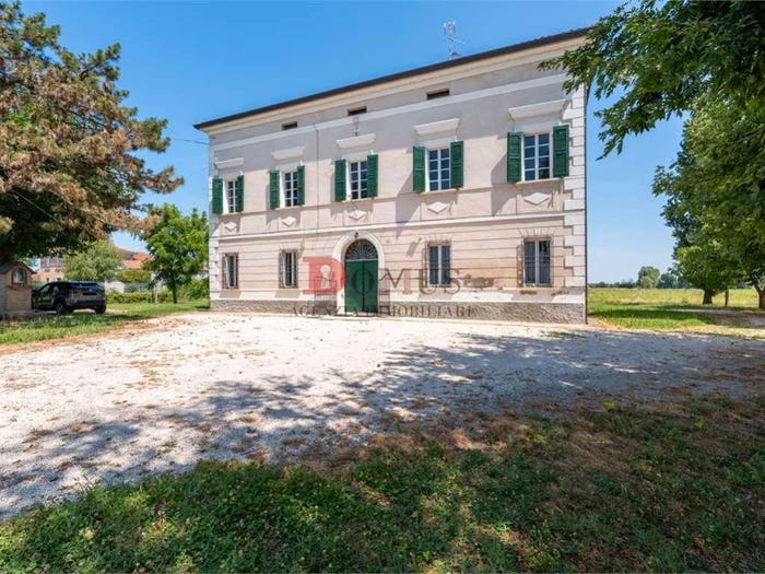 Casa con 6 locali in vendita in Via Guerrieri Gonzaga, Palidano, Gonzaga