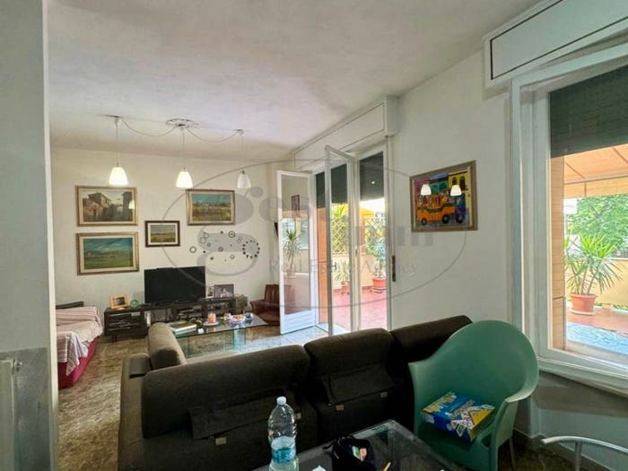 Appartamento con 5 locali in vendita in Calzabigi, Livorno