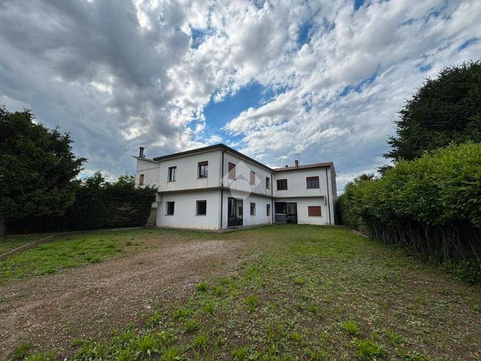 Casa quadrilocale in vendita in Via San Giacomo, Centro, Monselice
