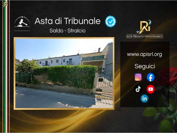 Appartamento trilocale in vendita in Via cuoco, Larino