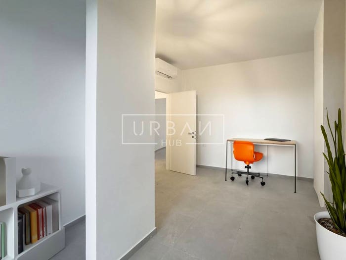 Appartamento con 6 locali in vendita in Via Fratelli Cairoli, Centro Storico, Forlì