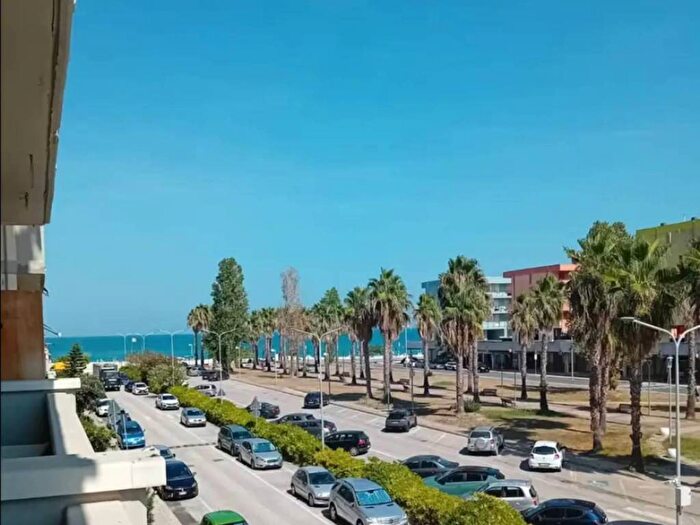 Appartamento quadrilocale in vendita in Via Tommaso Salvadori Paleotti, San Tommaso Tre Archi, Fermo