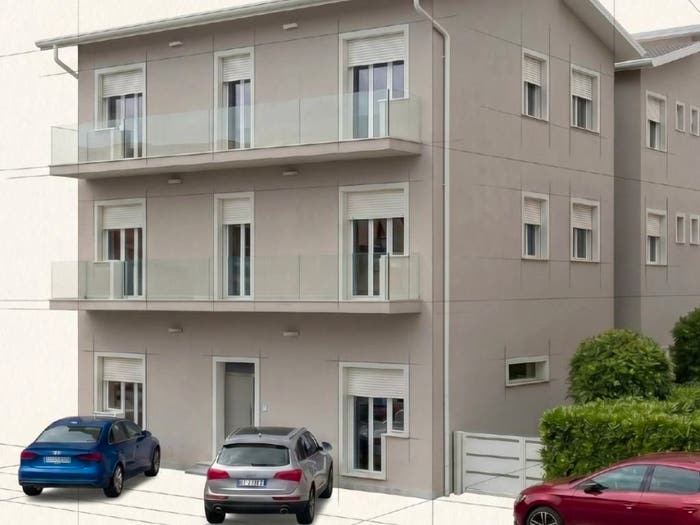 Appartamento quadrilocale in vendita in Torrette Ponte Sasso, Fano