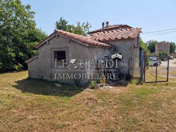 Casa con 6 locali in vendita in Citerna