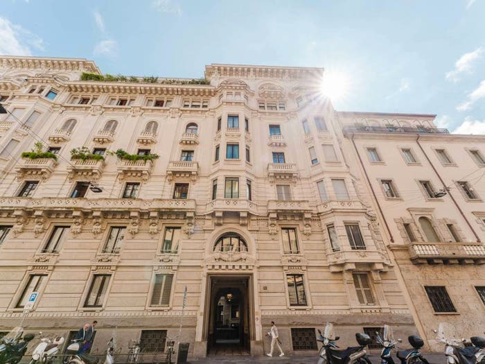 Appartamento con 6 locali in vendita in Corso Venezia, Palestro, Milano