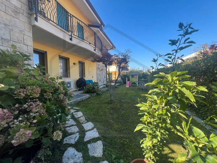 Appartamento trilocale in vendita in Via San Pietro, Centro, Abano Terme
