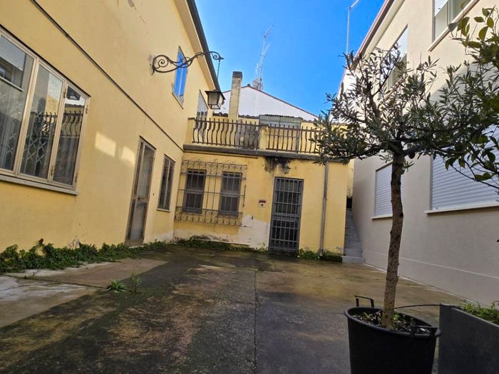 Casa con 5 locali in vendita in via cavour, Centro Storico, Este