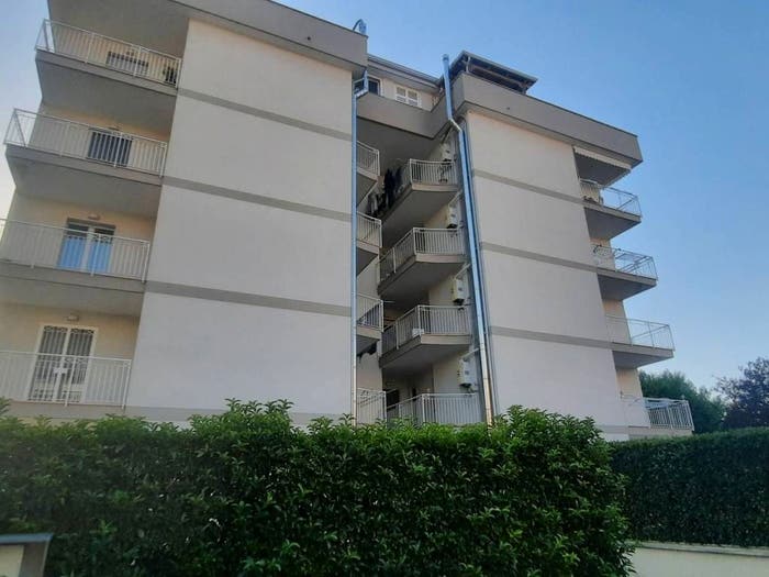 Appartamento trilocale in vendita in Strada Provinciale CarinaroGricignano, Gricignano di Aversa
