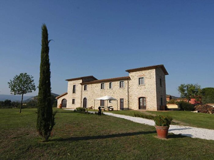 Casa con 6 locali in vendita in Via Pablo Picasso, Grotta Giusti, Monsummano Terme
