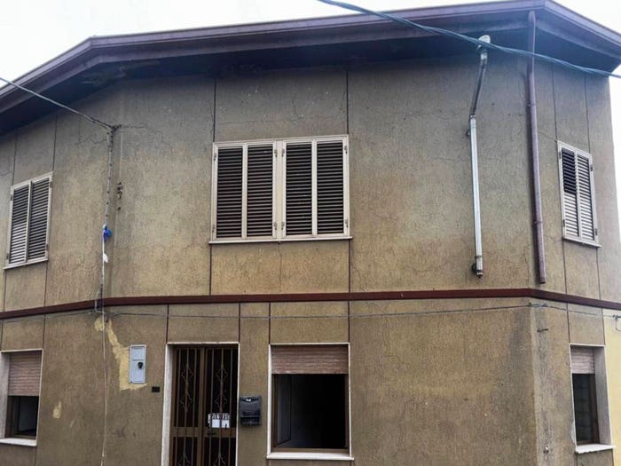 Appartamento trilocale in vendita in Dualchi
