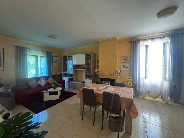 Appartamento bilocale in vendita in Viale Santa Lucia, Piansano
