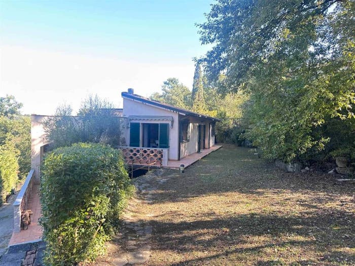 Casa con 5 locali in vendita in Via Montecapri, San Casciano in Val di Pesa