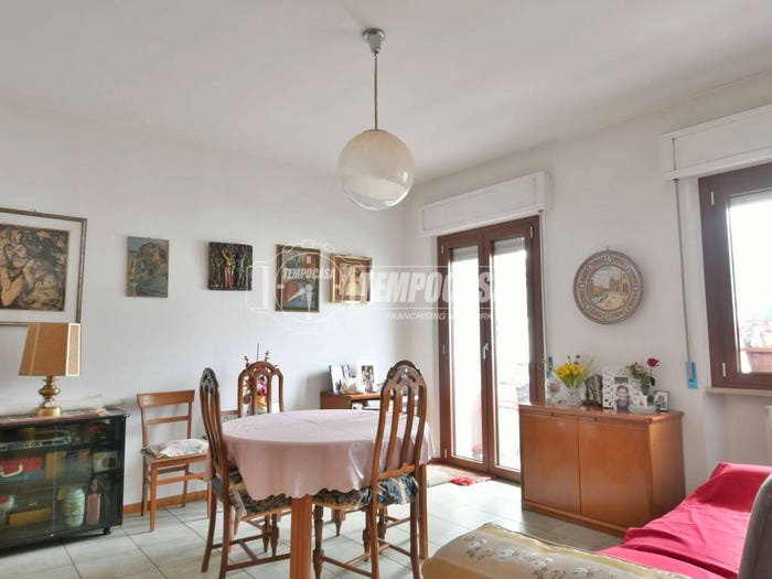 Appartamento quadrilocale in vendita in Via dei Girasoli, Ascoli Piceno