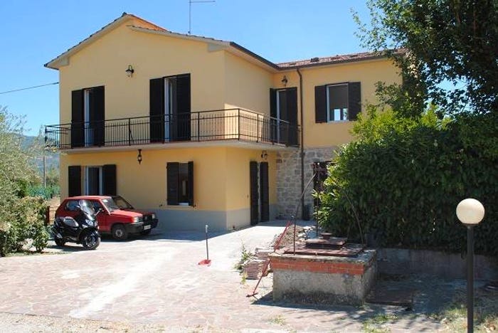 Casa con 6 locali in vendita in Strada Provinciale del Sodo, Cortona