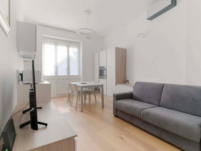 Appartamento bilocale in affitto in Corso di Porta Romana, Quadronno Crocetta, Milano