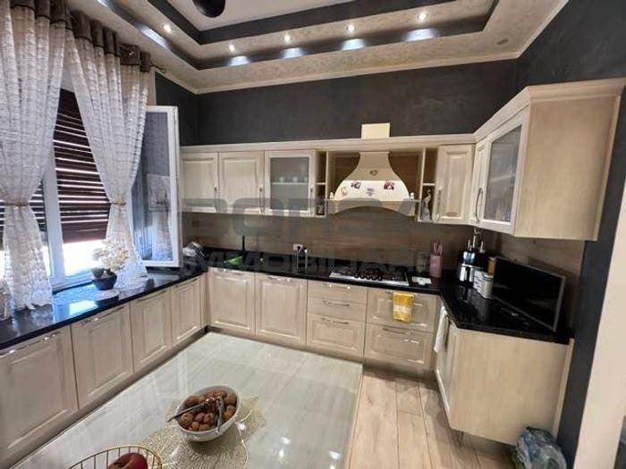 Appartamento con 5 locali in vendita in Via del Cardinale, Via Grande Piazza della Repubblica, Livorno